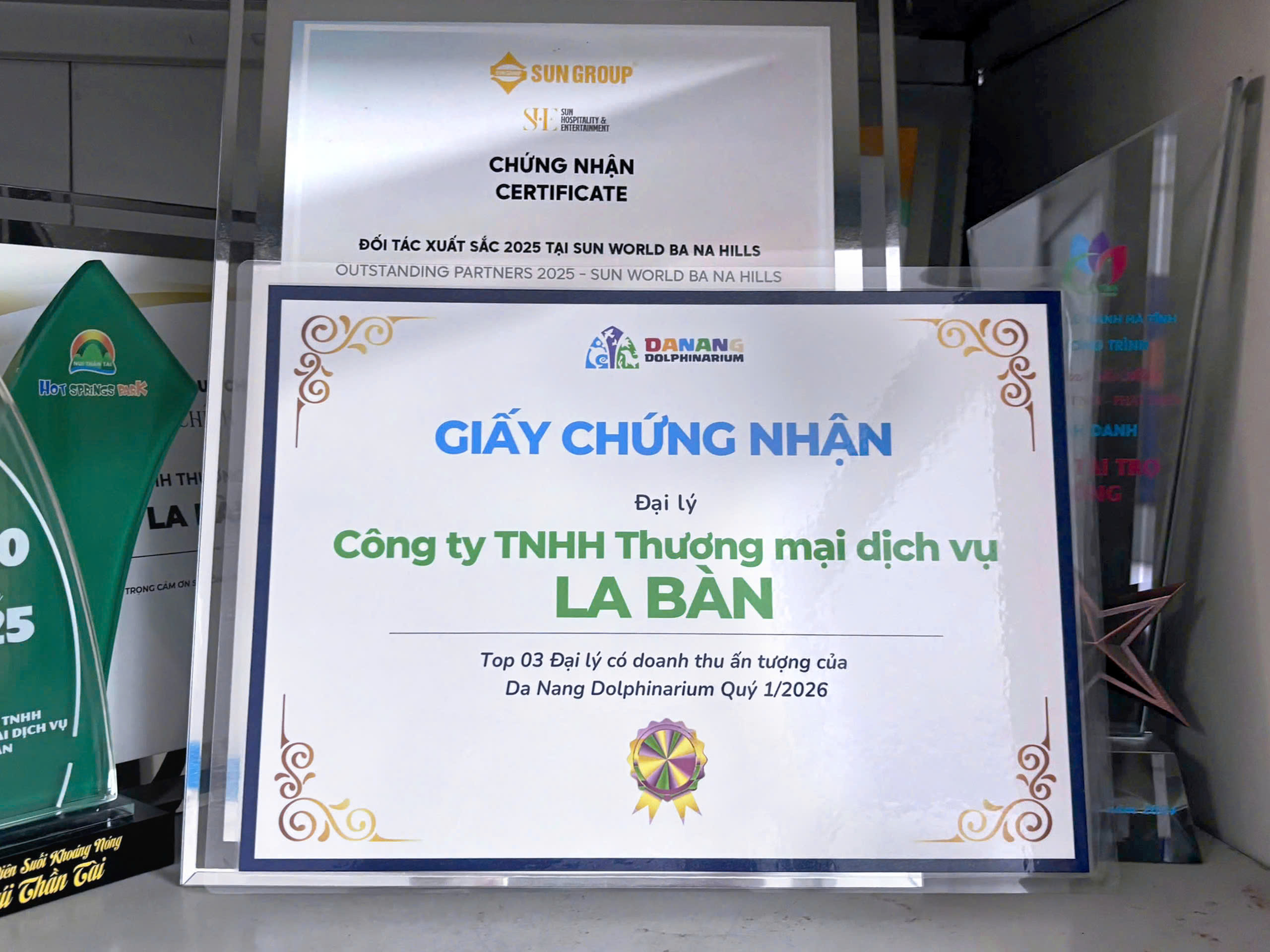 Giấy chứng nhận Top 3 Đại Lý Xuất Sắc Da Nang Dolphinarium Quý 1/2026