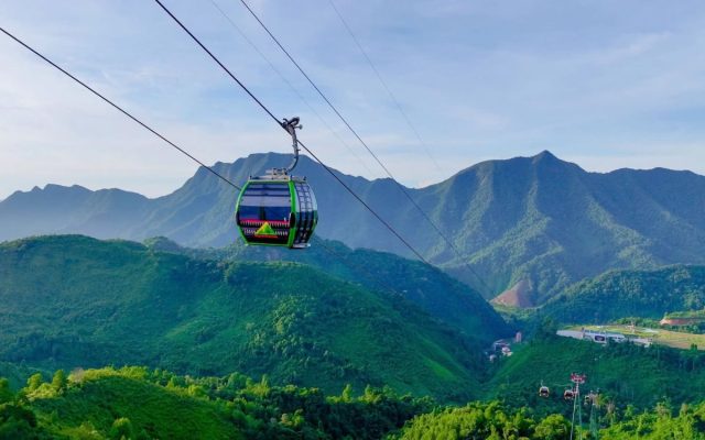 Đặt vé Cổng trời Đông Giang ưu đãi tại Hệ sinh thái La Bàn Travel